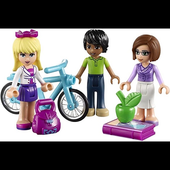 Lego Friends Heartlake High! Collectors Set! - Picture 2 of 6